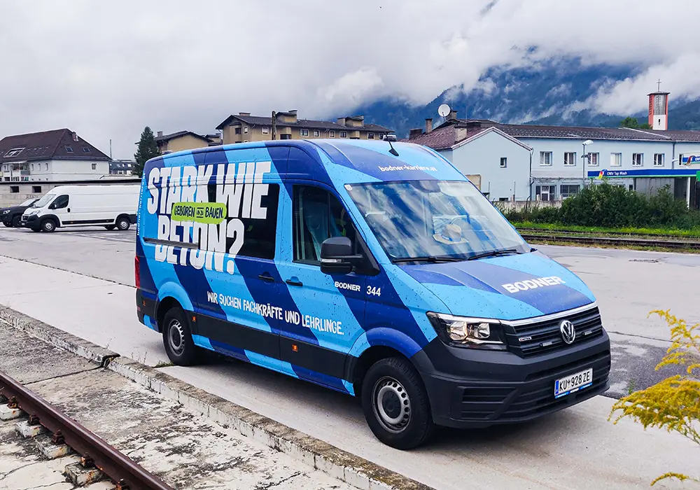 Komplette Folierung Kastenwagen Schwaz Komplette Folierung Kastenwagen Schwaz
